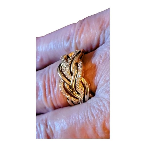 Women's 18K Gold Plt Zircon Ring Size 7.75 Wave Design Gift Everyday JY-30rg - Picture 2 of 4